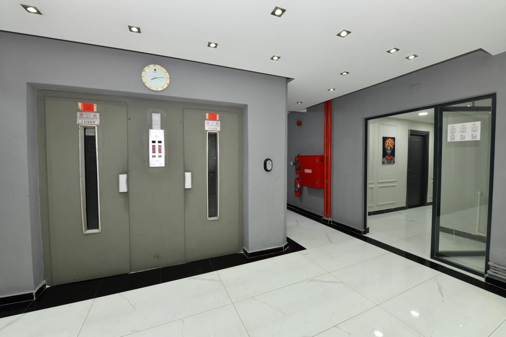 Istanbul Port Hotel Bagian luar foto